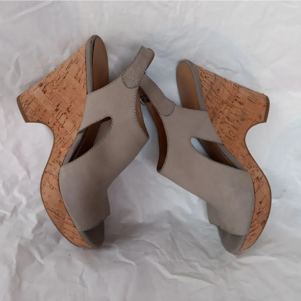 Franco Sarto Cork Taupe Wedge Sandals Size 7